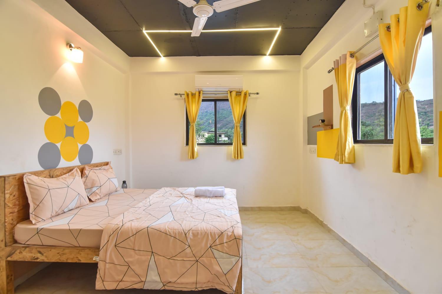 Empyrean Stay Ll 3Bhk Ll Black Horse Villa Ll Ac Ll Private Pool Ll Wifi II Lux Ll Лонавала Экстерьер фото